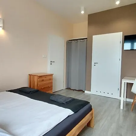 לינה וארוחת בוקר Ostoja