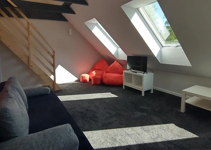 Nocleg ze śniadaniem Ostoja 3*